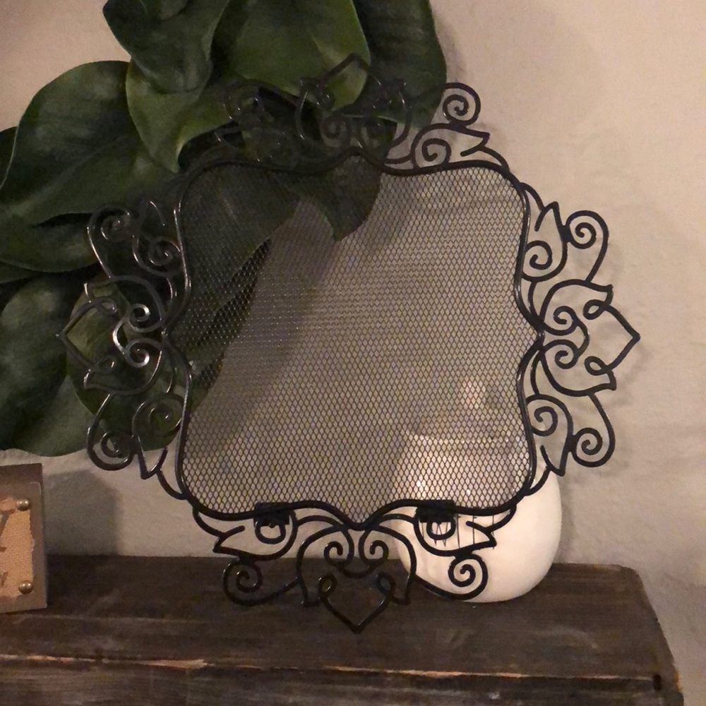Earring holder